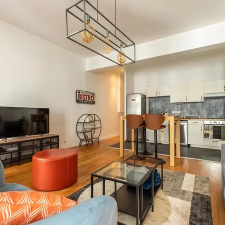 Mont Cervin Standing &