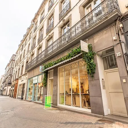 Daire Mont Cervin Standing & Clermont-Ferrand